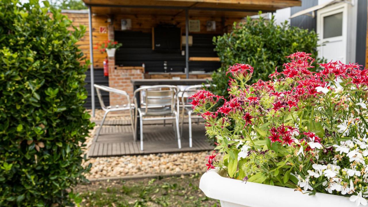 Green Corner Wellness Püspökladány Exterior foto